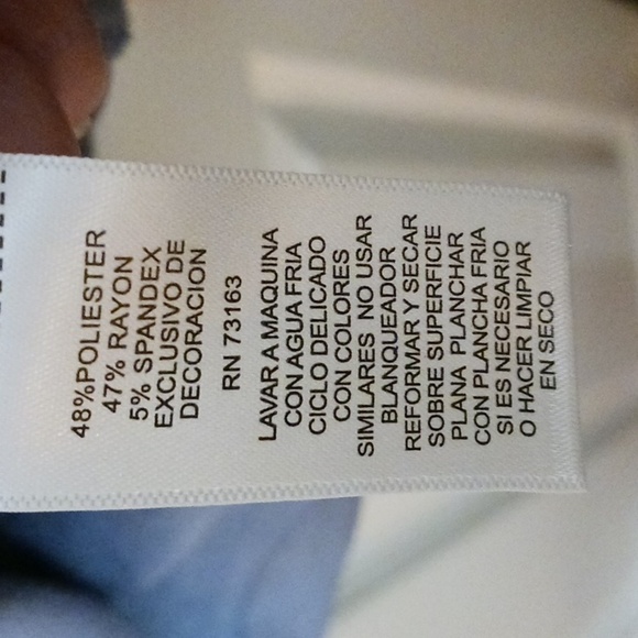 COPY - Womens Cable & Gauge Tunic Hoodie Top Sz.Lg. Blue Zip 20"Pit to Pit Leng… - Picture 10 of 10